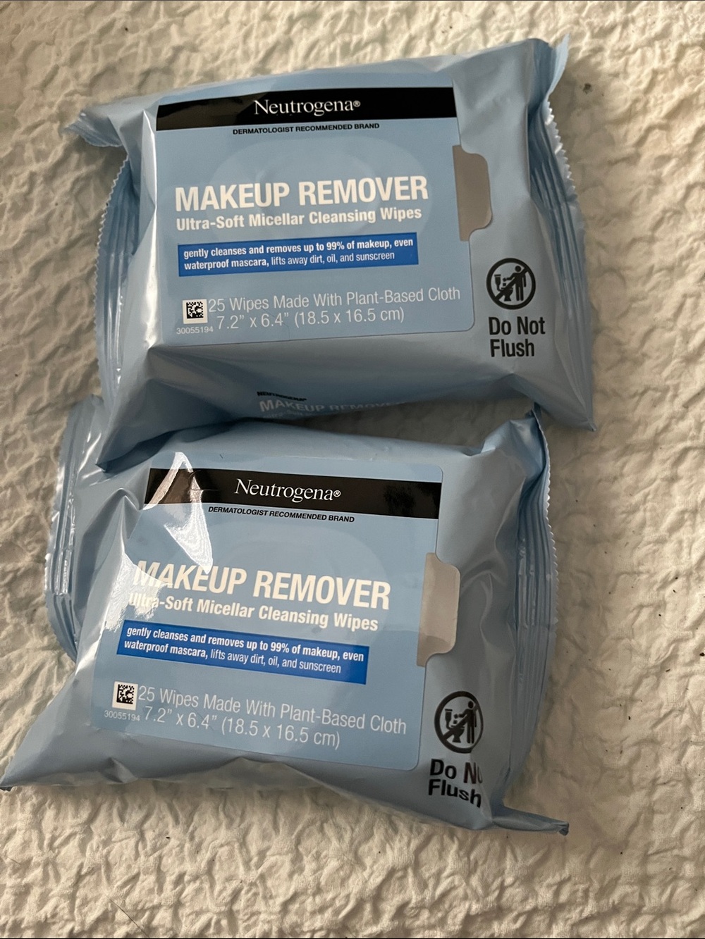 NWT Neutrogena Makeup Remover Wipes